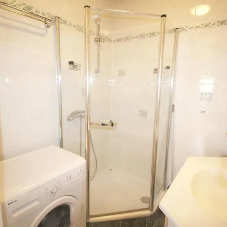 Geraeumige Im Zentrum Апартаменты Санкт-Пёльтен