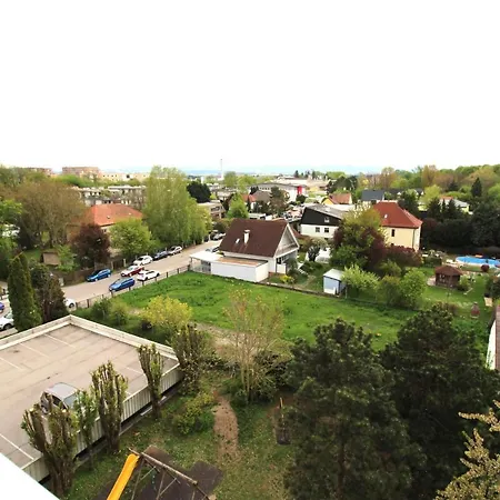 Geraeumige Im Zentrum *