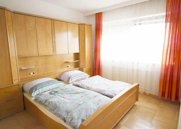 Geräumige Im Zentrum Apartment