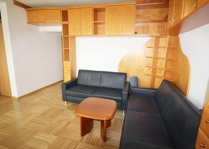 Apartment Geräumige Im Zentrum *